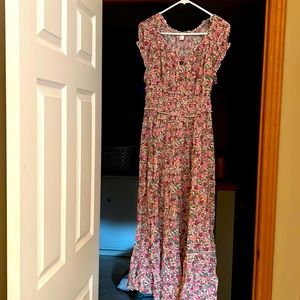 Old Navy Floral Maxi Dress w Elastic Waist